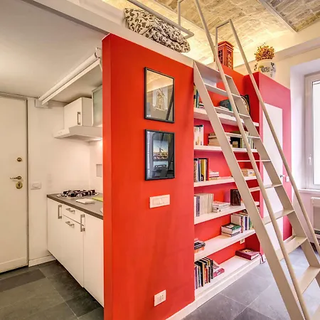 Apartment Aweshome - Colosseo Red Design *